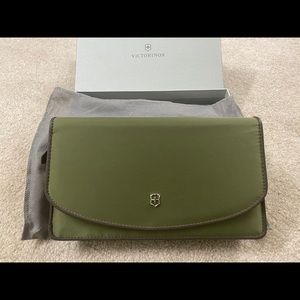 Victorinox Victoria 2.0 Olive Crossbody Clutch NIB